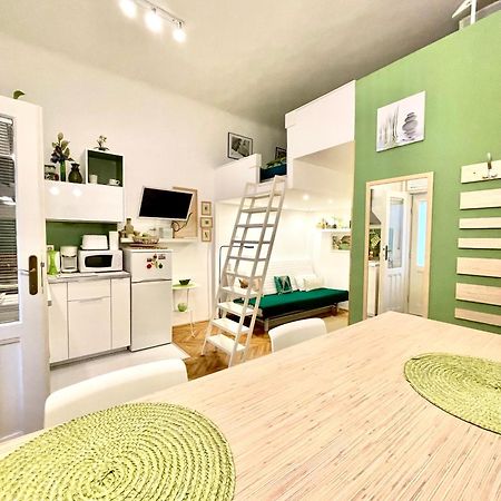 Green Pearl Apartment At St Stephen' S Basilica Budapest Exterior photo