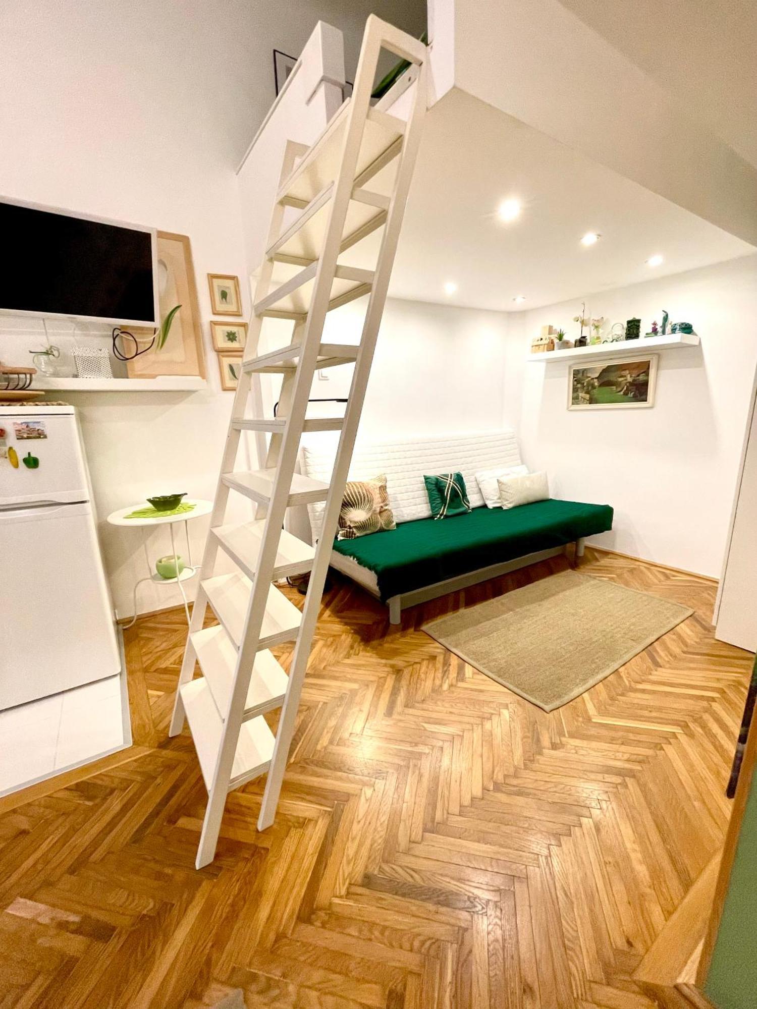Green Pearl Apartment At St Stephen' S Basilica Budapest Exterior photo