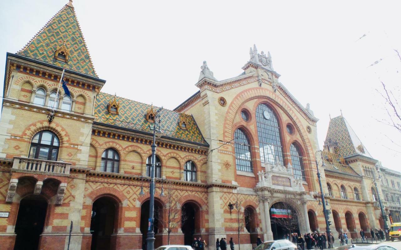 Green Pearl Apartment At St Stephen' S Basilica Budapest Exterior photo