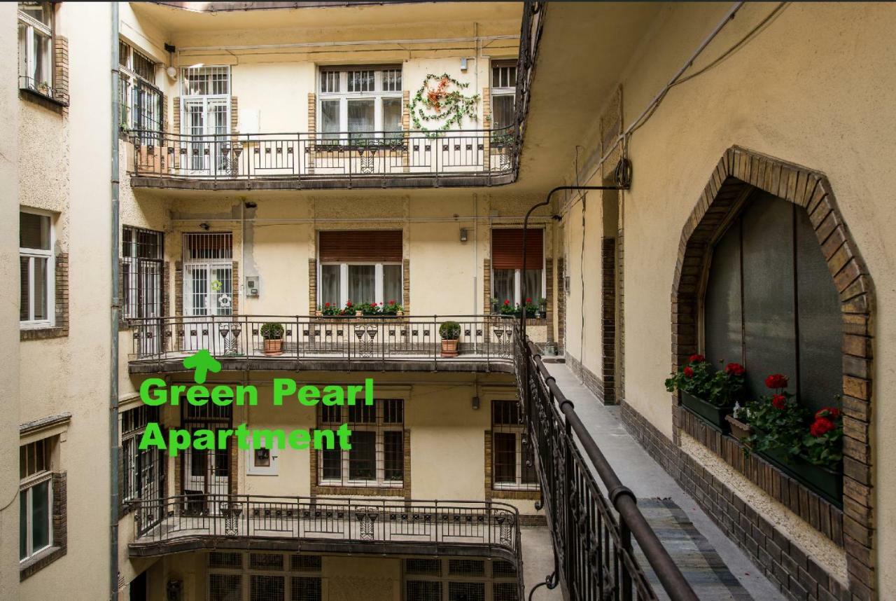 Green Pearl Apartment At St Stephen' S Basilica Budapest Exterior photo